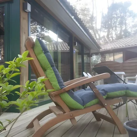 Maison, Piscine Sous Les Pins Prázdninový dům