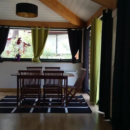 Prázdninový dům Maison, Piscine Sous Les Pins